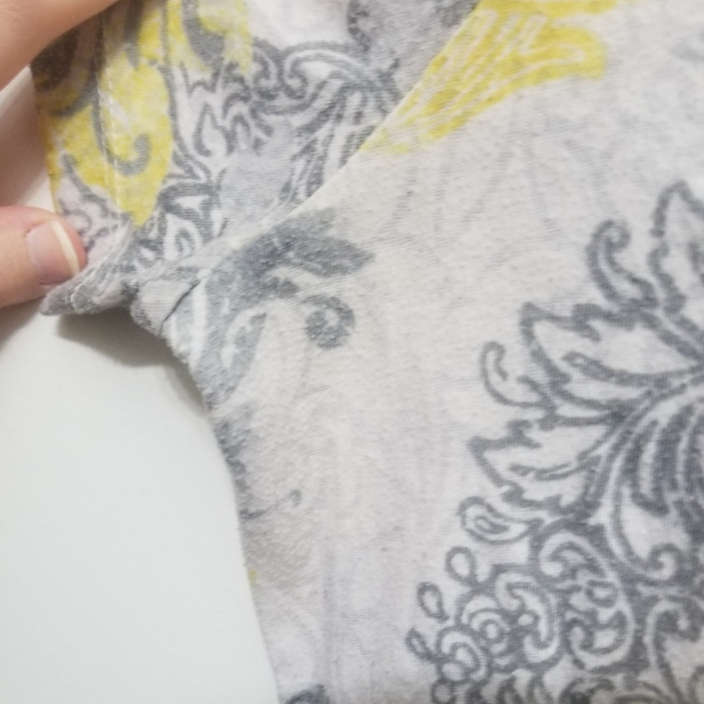 GUC gray & yellow Alfred Dunner shirt w beaded collar - Picture 7 of 8